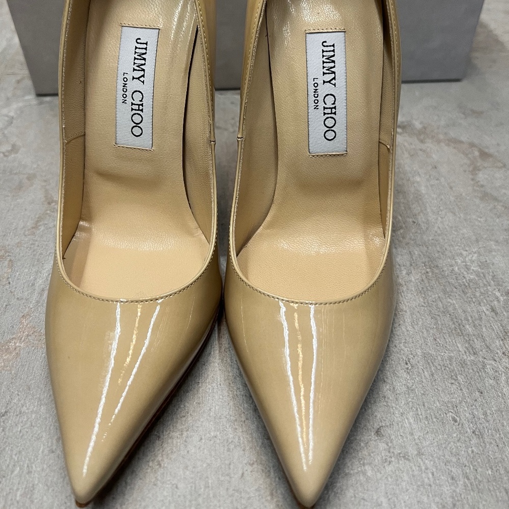 Authentic Never Worn JIMMY CHOO Anouk Patent Leather Pump